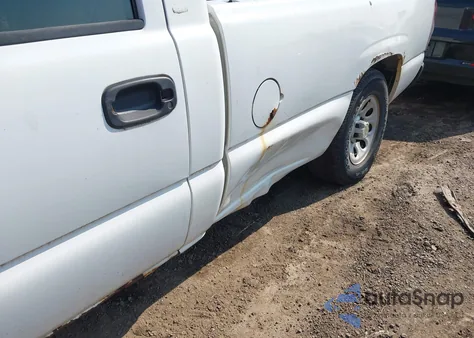 2005 Chevrolet Silverado 1500 Work Truck из США, поврежденный, VIN 1GCEC14T95Z133740